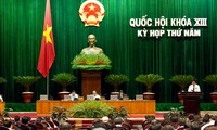 越南13届国会5次会议讨论去年及今年头几个月社会经济发展情况