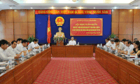 越共中央书记处总结九届五中全会关于集体经济决议落实10年情况