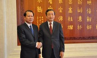  越南政府副总理武文宁访问中国