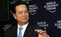 阮晋勇总理结束出席2013年世界经济论坛东亚峰会行程