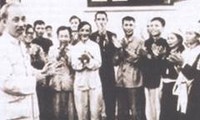 越南全国各地继续举行活动，纪念胡志明主席发起爱国竞赛运动65周年