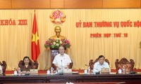 越南国会常委会讨论《投标法》修正草案