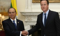 缅甸总统对英国进行历史性访问