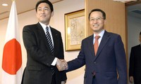 日本与韩国领导人希望恢复关系