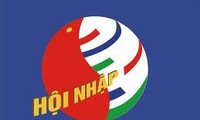 越共中央政治局关于融入国际决议落实会议在河内举行