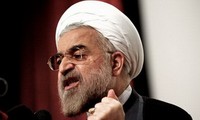 伊朗新总统鲁哈尼宣誓就职