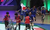 日本队荣膺2013年亚太地区大学生机器人大赛冠军