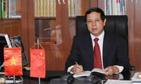 越南驻华大使馆举行为中部灾区募捐活动