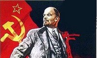 越南人民与世界人民庆祝俄罗斯十月革命胜利九十六周年
