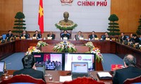 越南政府指导落实明年社会经济发展计划