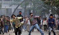 孟加拉示威游行持续