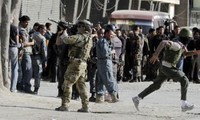 阿富汗发生自杀式爆炸袭击事件，造成十多人伤亡