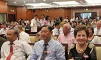 胡志明市举行外国驻越代表机构迎春见面会