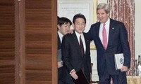 美国与日本承诺加强同盟关系