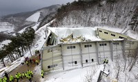 韩国发生体育馆坍塌事故伤亡数量仍在增加