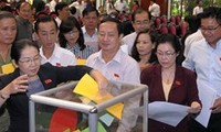 越南国会常务委员会第二十五次会议闭幕