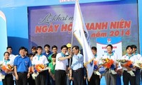 越南举行多项活动庆祝胡志明共青团成立83周年