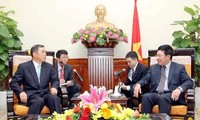中国驻越大使孔铉佑结束在越南任期