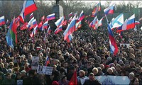 乌克兰示威者请求俄罗斯援助