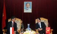 印度尼西亚驻越大使访问安沛省