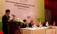 第三届亚洲粮食与农业倡议会议在河内举行