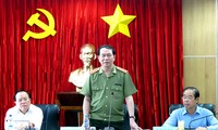越南公安部部长陈大光在平阳省考察调研