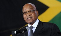 南非总统公布新内阁名单