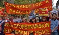 海外越南人继续反对中国的侵犯行为