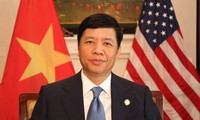 越南驻美国大使就东海紧张局势接受CNN记者的采访