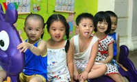 越南儿童的暑假活动