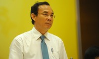 越南政府举行5月例行记者会