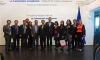 推动越南-欧盟关系发展