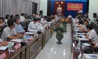 西原地区指导委员会与林同省领导人进行座谈