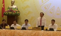 越南政府重申不调整社会经济指标
