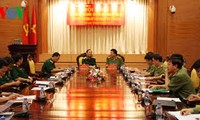 越南公安与军队力量配合维护政治稳定推动社会经济发展