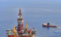 国际媒体关于中国撤回“海洋石油981”钻井平台事件的报道