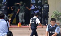 新疆恐怖袭击造成数十人伤亡