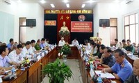 越南国会副主席汪朱刘视察昆嵩省