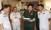 越南海军纪念首战胜利50周年  冯光青出席