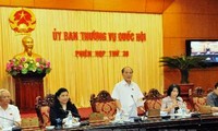 越南国会常委会第30次会议在河内开幕