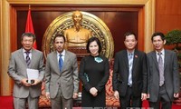 越南一向重视推动与阿拉伯联合酋长国的友好合作关系