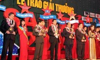 2014年红星奖颁奖仪式在河内举行