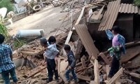 越南老街省向中国云南地震灾区捐赠100吨大米