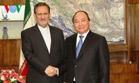 越南政府副总理阮春福圆满结束对伊朗的访问