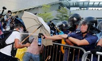 中国香港警方拘捕旺角26名示威者