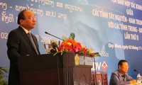 越南西原和中南部各省与老挝中南部各省举行第二次经济合作座谈会