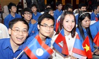 2014年越老柬青年合作会议开幕