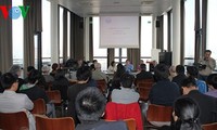 “大学自主办学”研讨会在法国举行