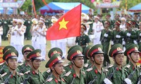 阿尔及利亚媒体赞颂越南人民军 