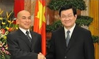 越南国家主席张晋创开始对柬埔寨进行国事访问